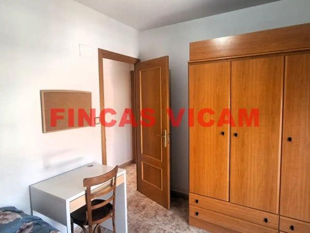 Apartamento en alquiler en Casco Antiguo, Huesca/Uesca