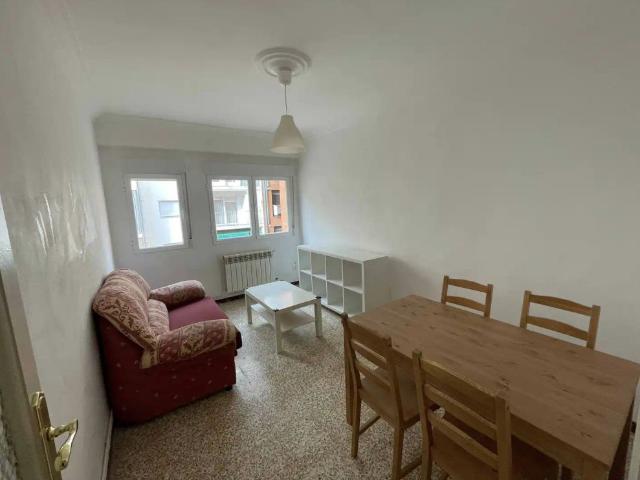 Apartamento en alquiler en Huesca/Uesca, Hoya de Huesca / Plana de Uesca