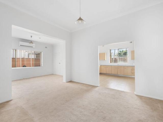 House for rent in Mascot, Sydney