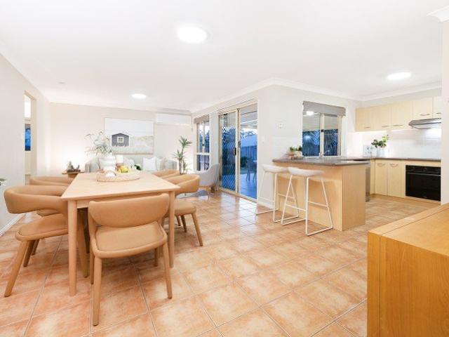 House for sale in Eatons Hill, Greater Brisbane