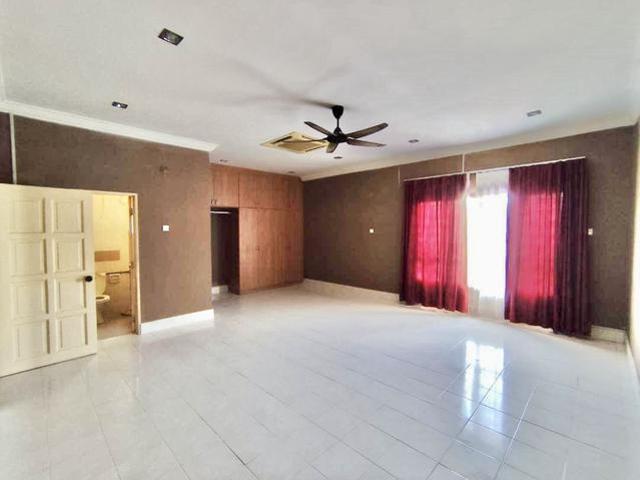 Condominium for sale in Langat, Selangor