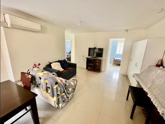 Room for rent in Rossmoyne, Western Australia