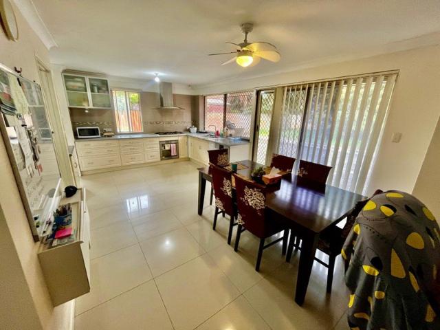 House for rent in Rossmoyne, Western Australia