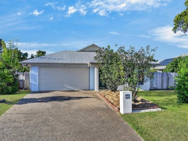 House for sale in Bushland Beach, Townsville City