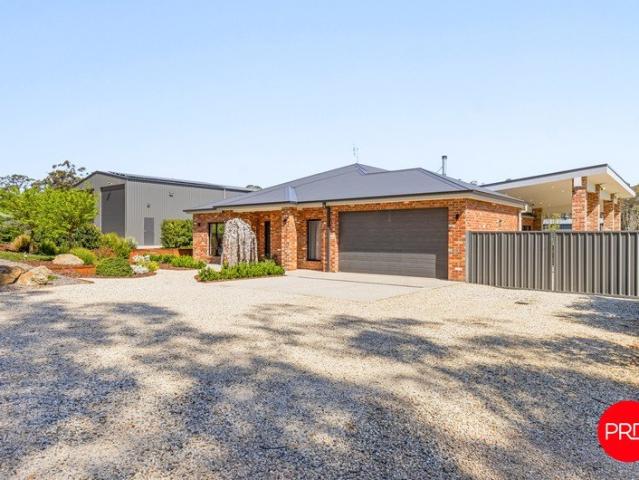 House for sale in Kangaroo Flat, Bendigo