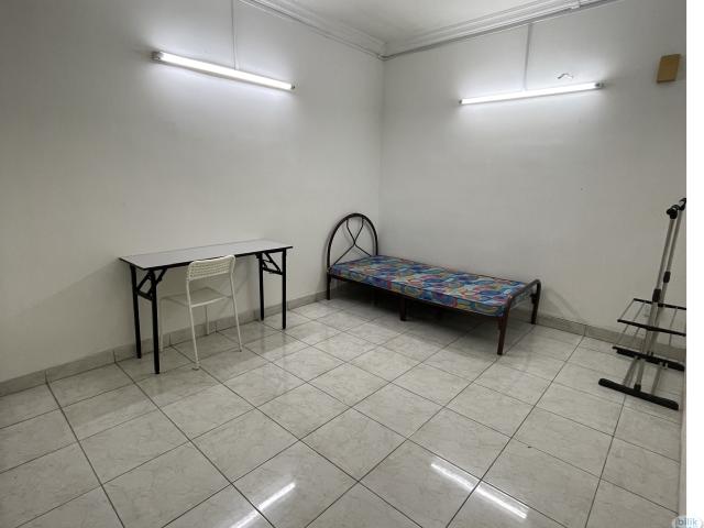 Room for rent in PJU 6, Petaling Jaya