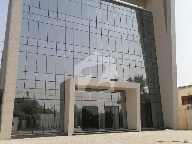 Building for rent in اسلام آباد, زون 1