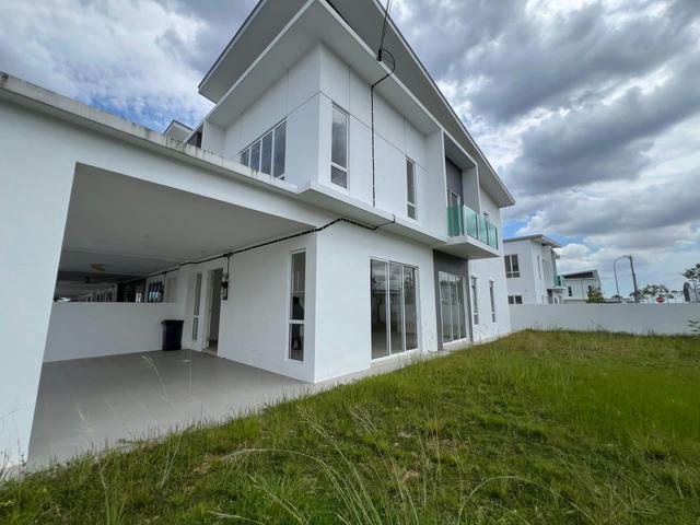 Terraced House for sale in Sendayan Village, Negeri Sembilan