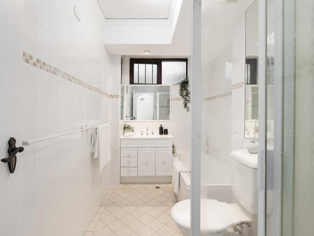 Apartment for sale in Wollstonecraft, New South Wales