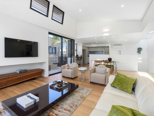 Apartment for rent in Sunrise Beach, Queensland