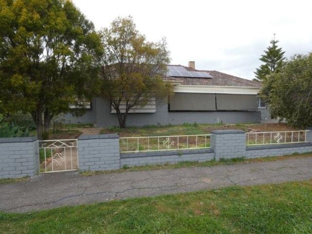 House for sale in Warracknabeal, Victoria