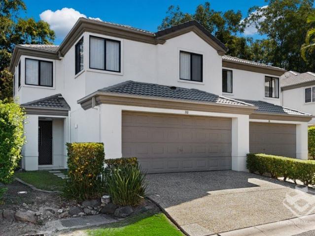 Townhouse for sale in Fernbrook, Queensland