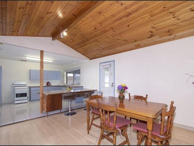 House for rent in Wattle Grove, Western Australia