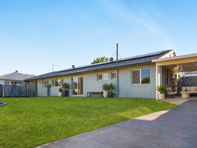 House for sale in Loganlea, Greater Brisbane