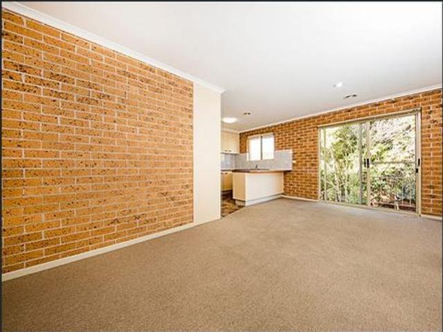 Townhouse for rent in Queanbeyan, New South Wales
