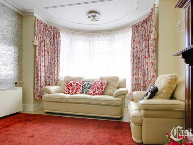 House for rent in Bowes, Greater London