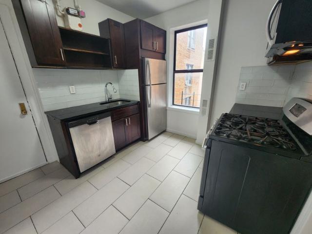 Room for rent in Arverne, New York