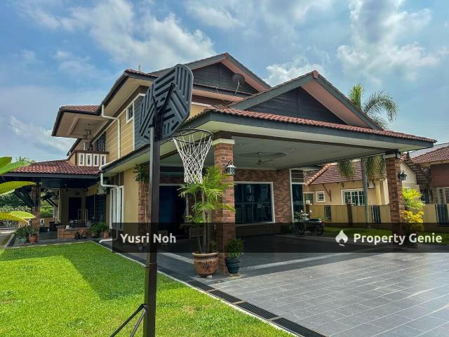Bungalow for sale in Kajang, Langat