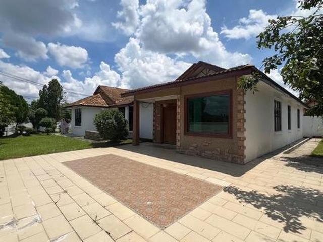 Bungalow for sale in Kajang, Langat
