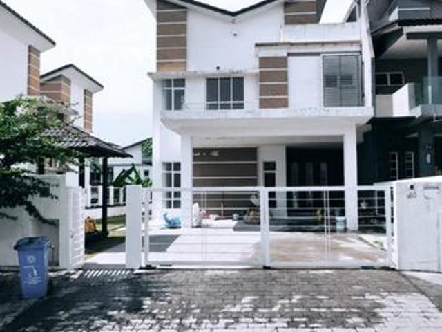 Residential House for sale in Petaling, Alam Impian