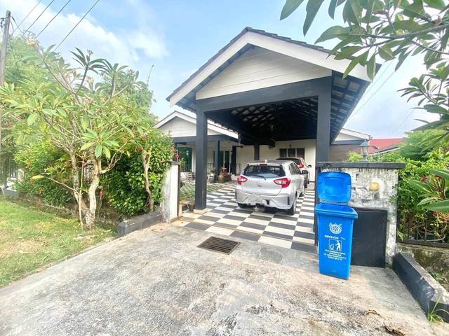 Bungalow for sale in Petaling, Alam Impian