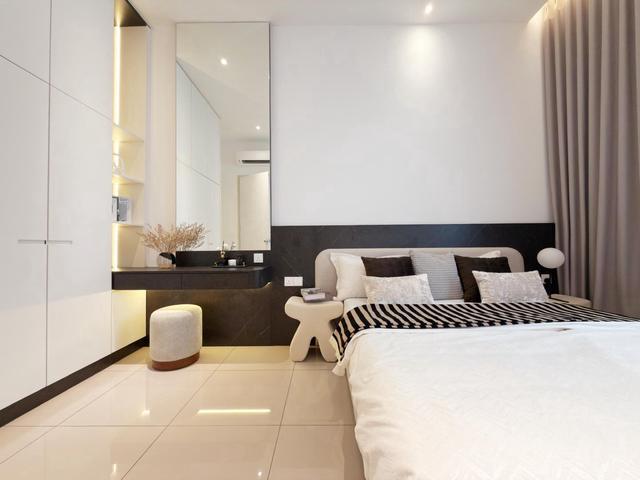Terraced House for sale in Malaka