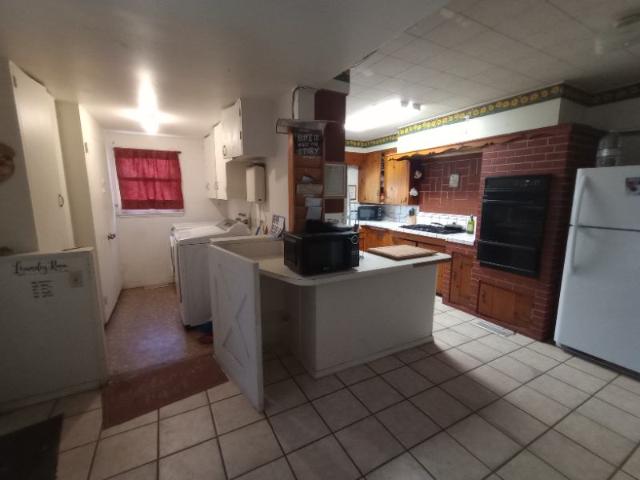 Room for rent in Pomona, California