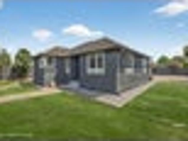 House for sale in Chaslands, Canterbury