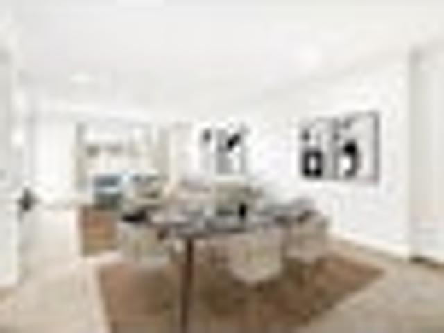 Apartment for sale in Newmarket