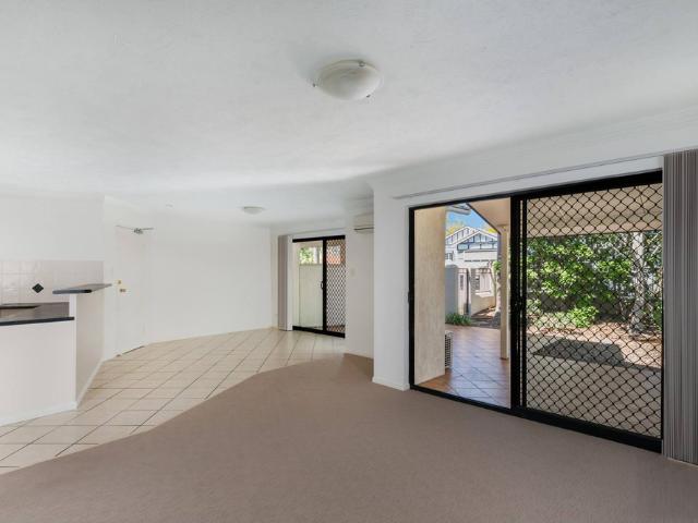 Apartment for rent in Toombul, Queensland