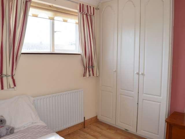 Room to rent in Tallaght, North Tipperary