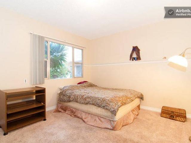 Room for rent in Long Beach, California