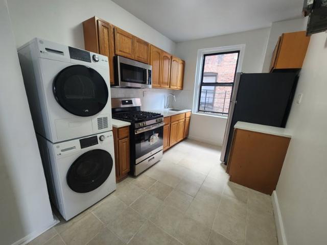 Room for rent in Arverne, New York