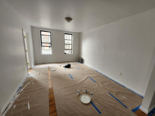 Room for rent in Arverne, New York