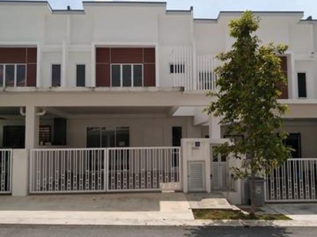Terraced House for sale in Sendayan Village, Negeri Sembilan