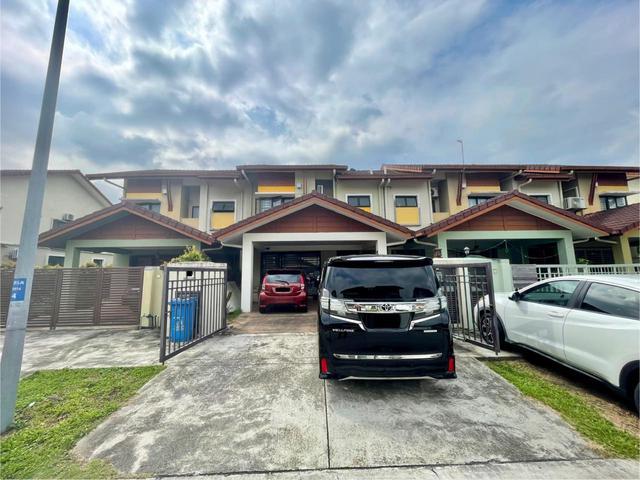 Terraced House for rent in Petaling, Alam Impian