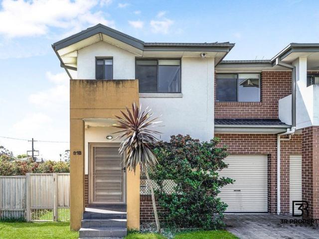 Townhouse for rent in Sydney, New South Wales