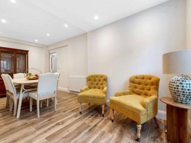 Townhouse for rent in Victoria, Isle Of Man