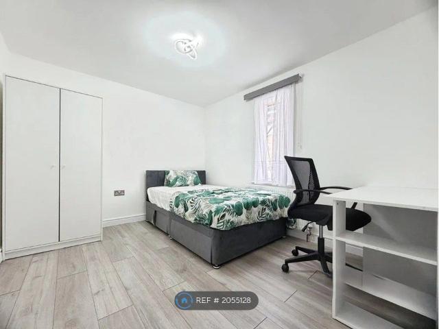 Room for rent in Hughenden Valley, High Wycombe