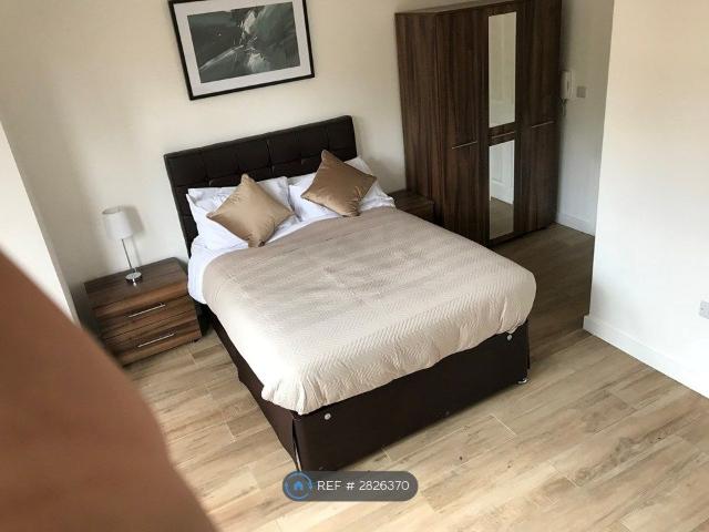 Studio for rent in Cressex, Buckinghamshire