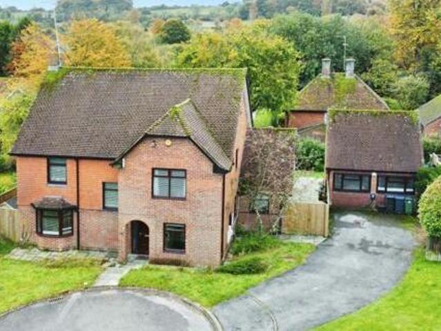 House for sale in Preshute, Manton
