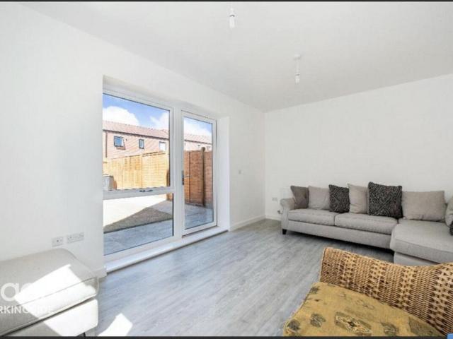 House for rent in Fairlop, Greater London