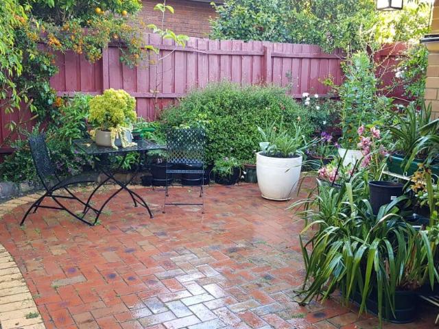 Room for rent in Camerons Creek, Victoria