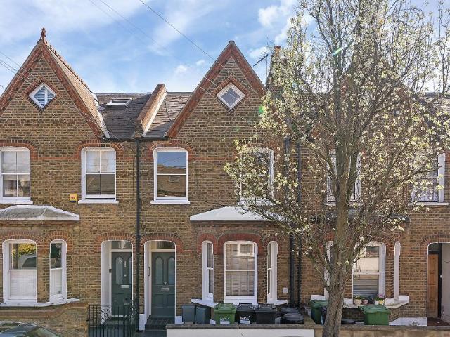 Apartment for rent in London Borough of Hammersmith and Fulham, Greater London