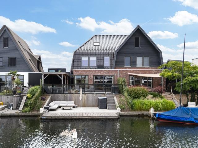 Woning te huur in Blaricum, Noord Holland