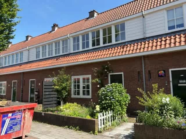 Woning te huur in Bussum, Noord Holland