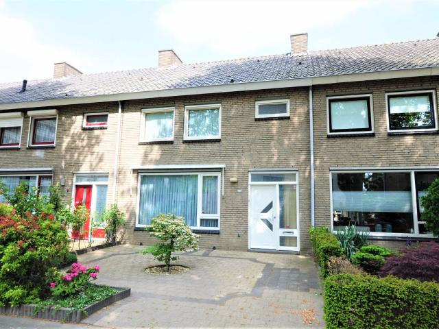 Woning te huur in Vaartbroek, Olland