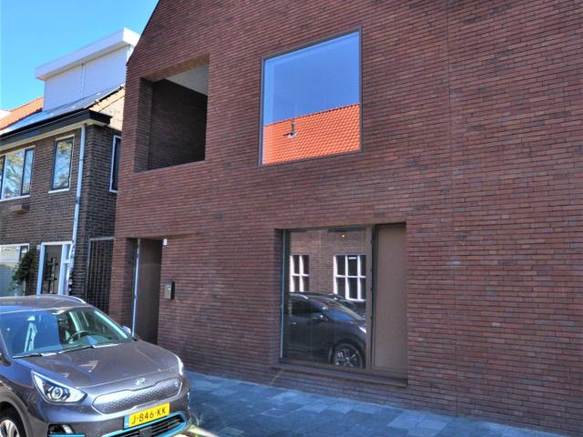 Woning te huur in Irisbuurt, Olland