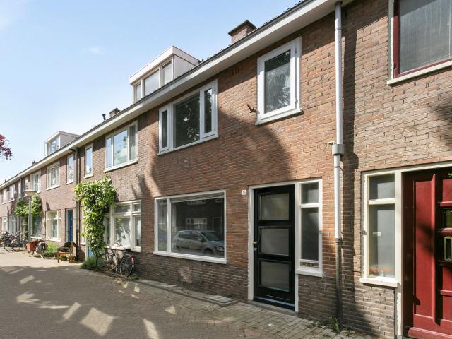 Woning te huur in Irisbuurt, Olland