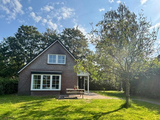 Woning te huur in Hooge Mierde, Noord Brabant